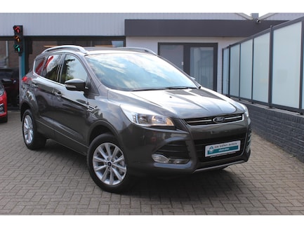 Ford Kuga 0