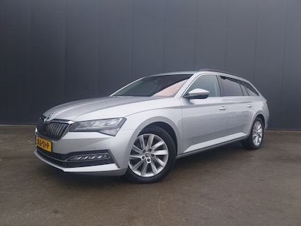 Skoda Superb 0