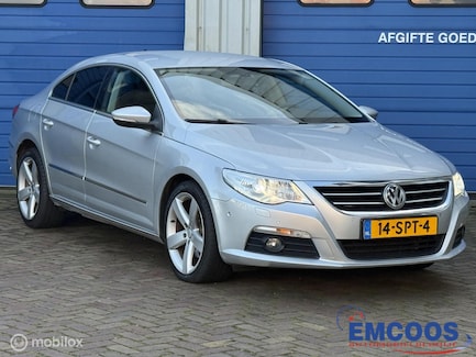 Volkswagen Passat CC 0