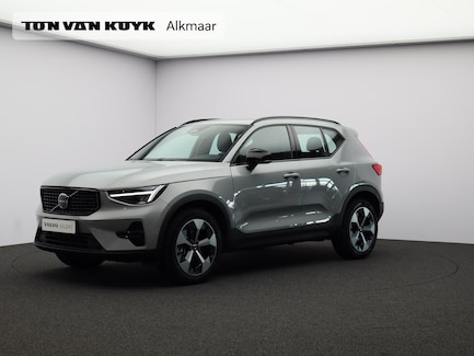 Volvo XC40 0
