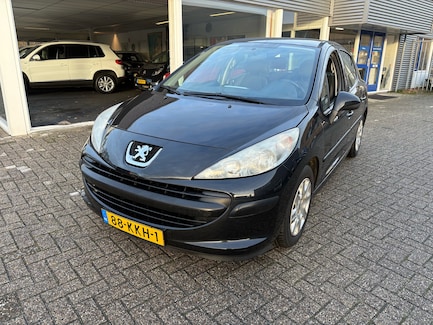 Peugeot 207 0