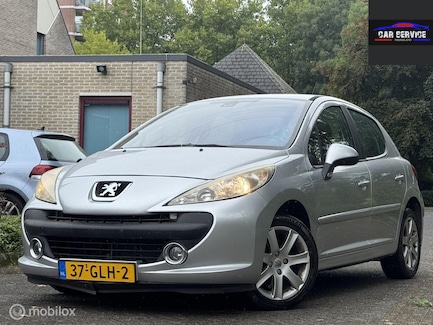 Peugeot 207 0