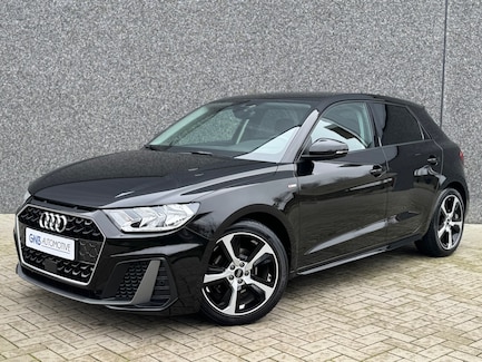 Audi A1 0
