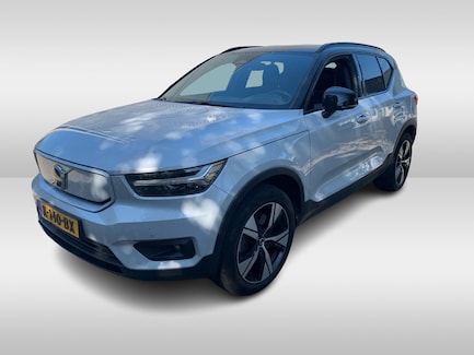 Volvo XC40 0