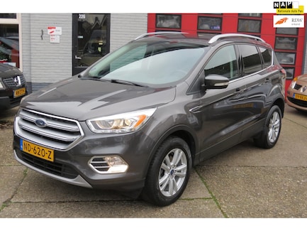 Ford Kuga 0
