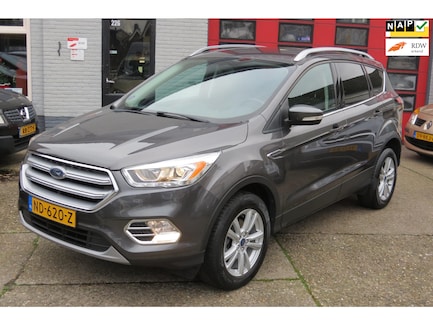 Ford Kuga 0
