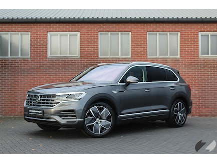 Volkswagen Touareg 0