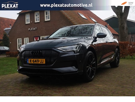 Audi E-tron 0
