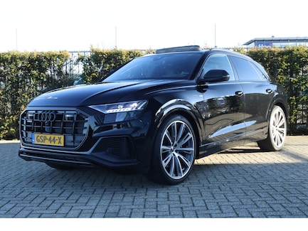 Audi Q8 0