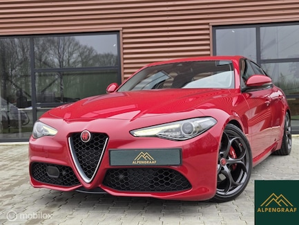 Alfa Romeo Giulia 0