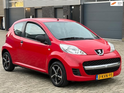 Peugeot 107 0