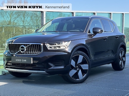 Volvo XC40 0