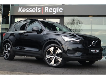 Volvo XC40 0