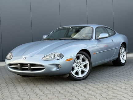 Jaguar XK8 0