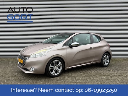 Peugeot 208 0