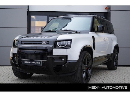 Land Rover Defender 0