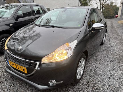 Peugeot 208 0