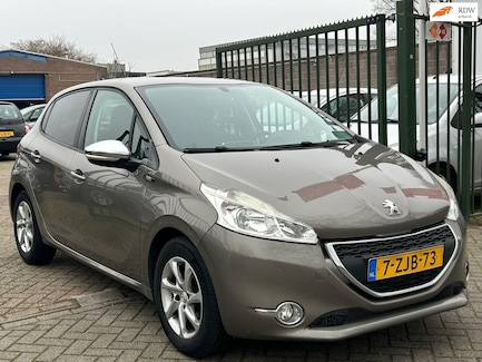 Peugeot 208 0
