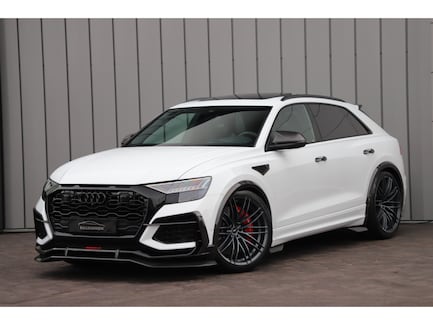 Audi RS Q8 0