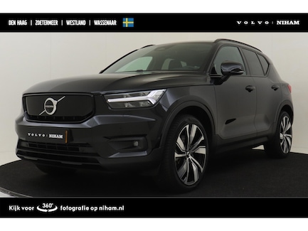 Volvo XC40 0