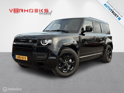 Land Rover Defender 0