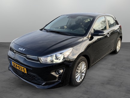 Kia Rio 0