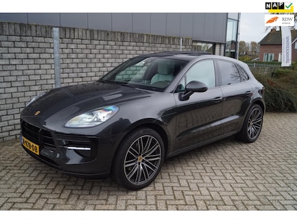 Porsche Macan 0