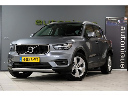 Volvo XC40 0