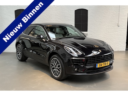 Porsche Macan 0
