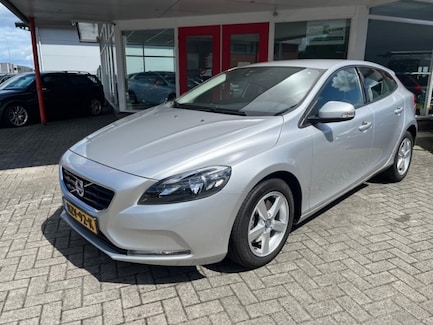 Volvo V40 0