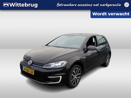 Volkswagen E-Golf 0