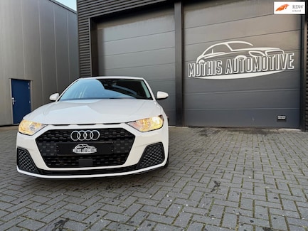 Audi A1 0