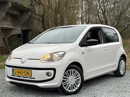 Volkswagen Up! 0