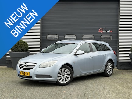 Opel Insignia 0