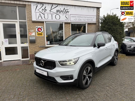Volvo XC40 0