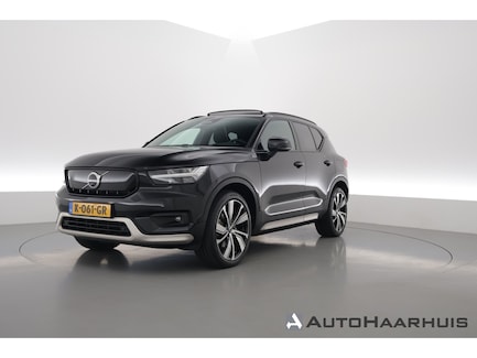 Volvo XC40 0