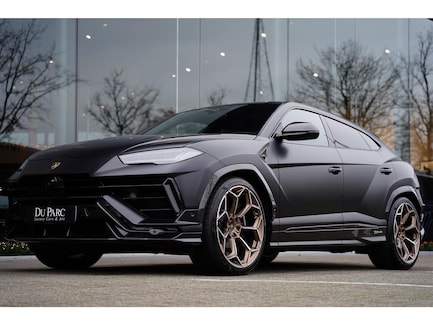 Lamborghini Urus 0