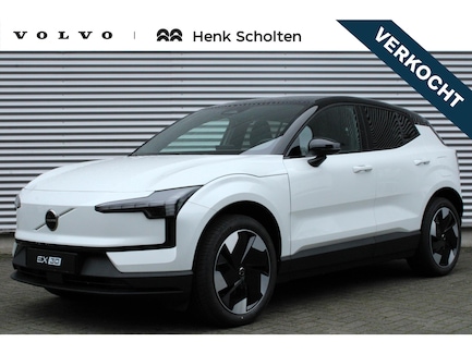 Volvo EX30 0