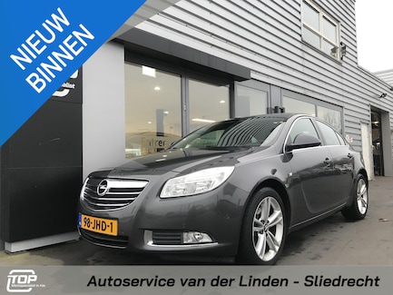 Opel Insignia 0