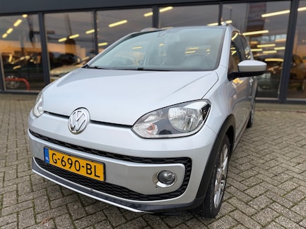 Volkswagen Up! 0