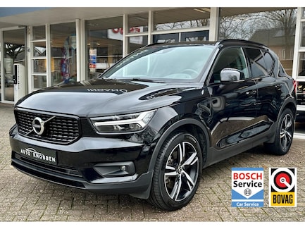 Volvo XC40 0