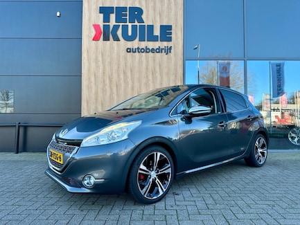 Peugeot 208 0