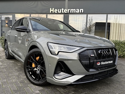Audi E-tron 0
