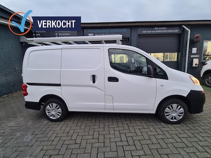 Nissan NV200 0