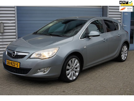 Opel Astra 0