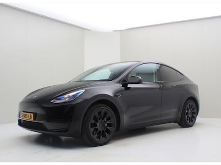 Tesla Model Y 0