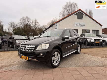 Mercedes-Benz ML-klasse 0