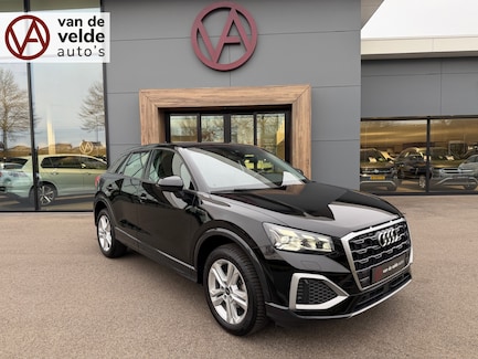Audi Q2 0