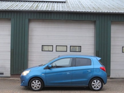 Mitsubishi Space Star 0