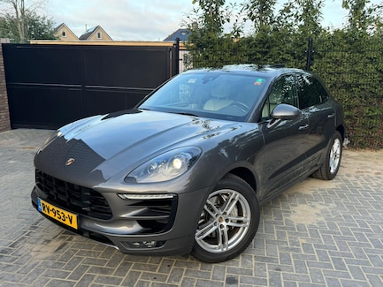 Porsche Macan 0